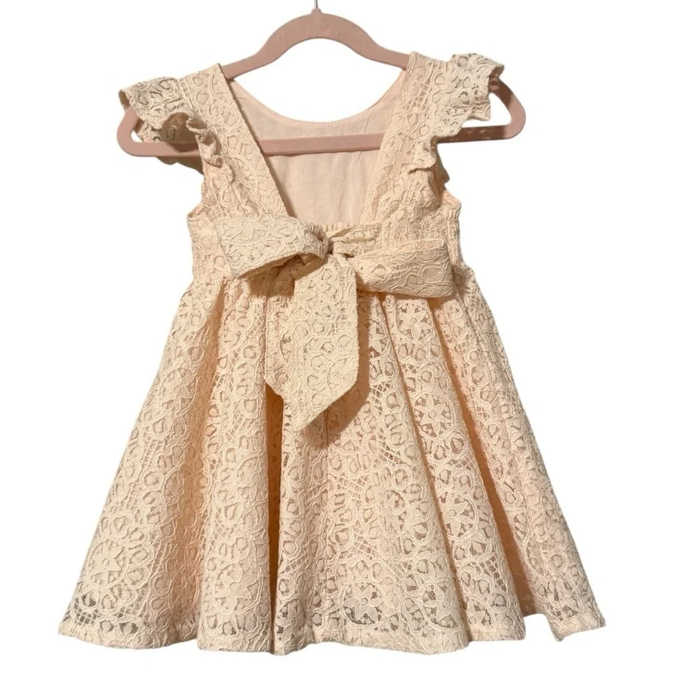 Girls Lace Easter Spring Dress Peach Size 100 3T-4T Flutter Sleeve Bow Back